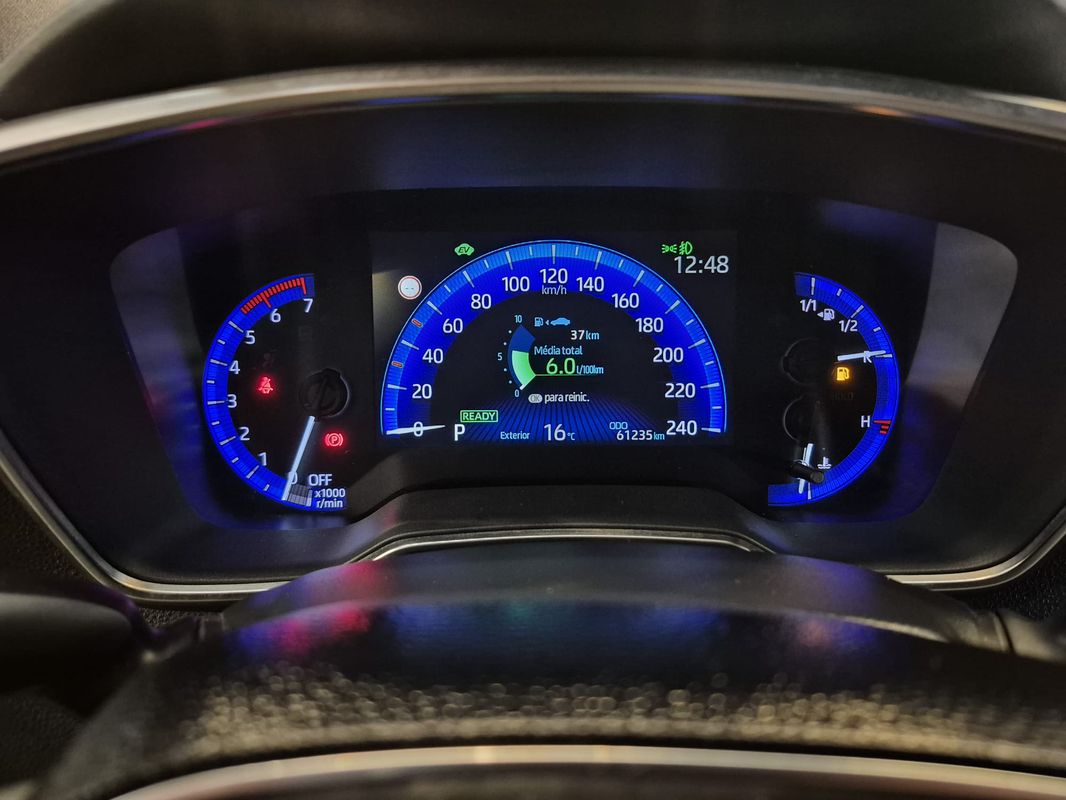 toyota-corolla-2020-hibrido-a-gasolina-1798cc