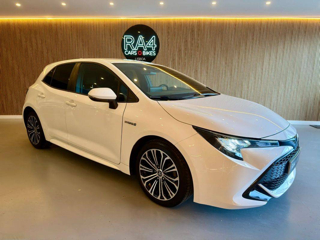 toyota-corolla-2020-hibrido-a-gasolina-1798cc