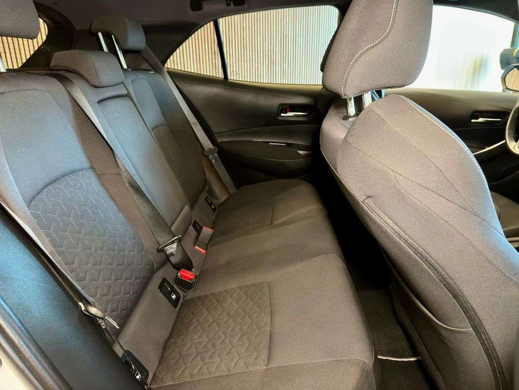 toyota-corolla-2020-hibrido-a-gasolina-1798cc