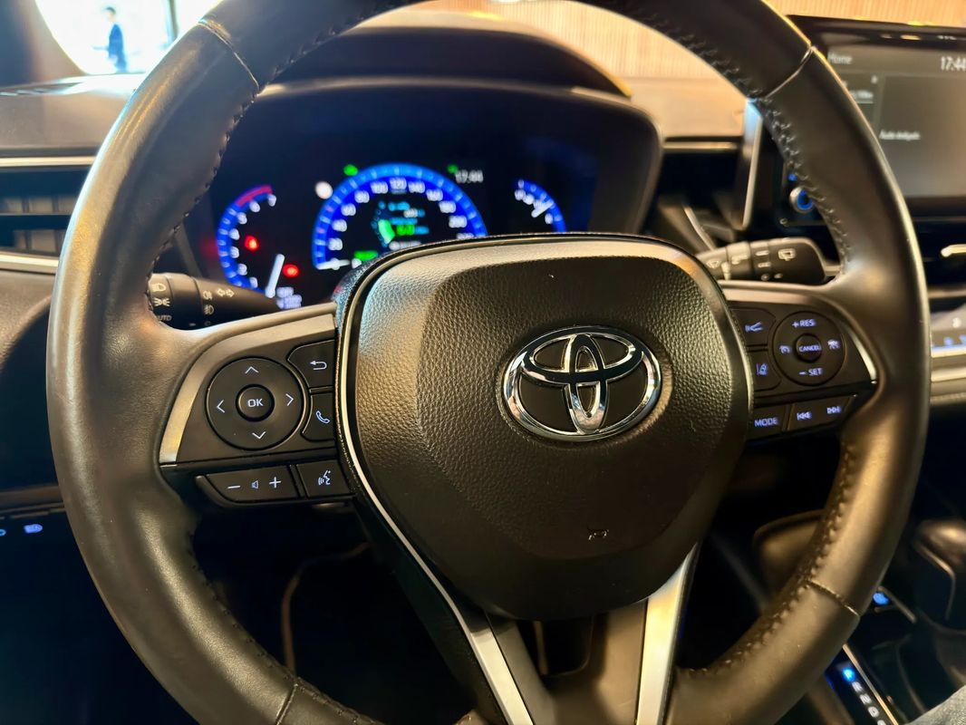 toyota-corolla-2020-hibrido-a-gasolina-1798cc