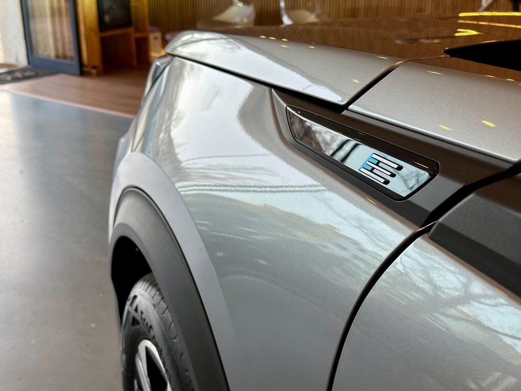 peugeot-2008-2025-eletrico-0cc