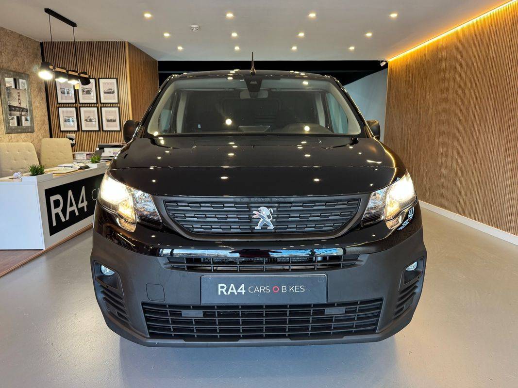 peugeot-partner-2019-diesel-1499cc