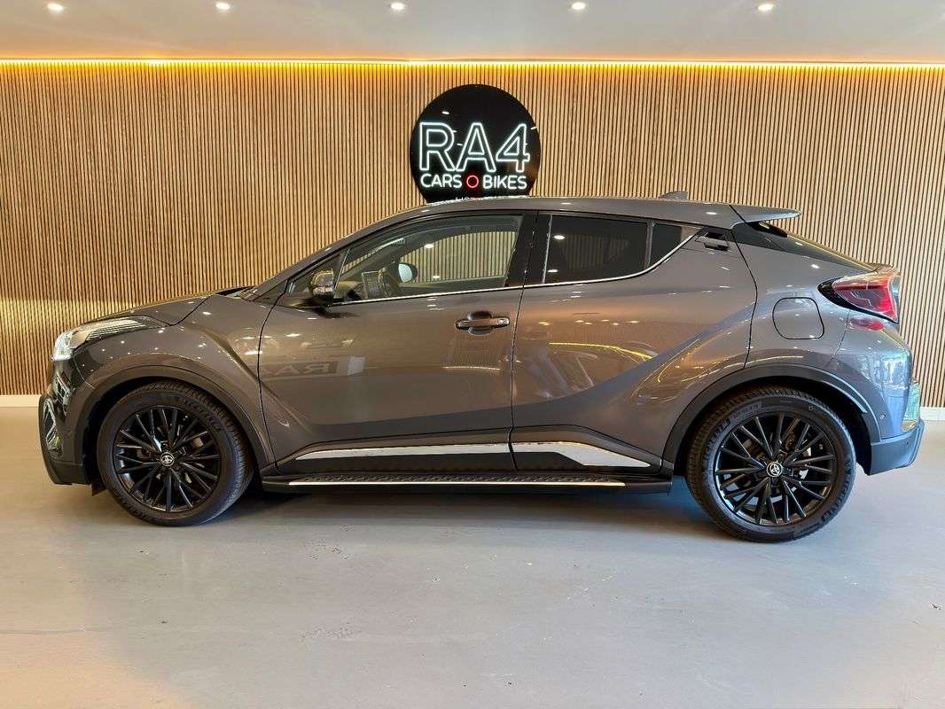 toyota-c-hr-2018-hibrido-a-gasolina-1798cc