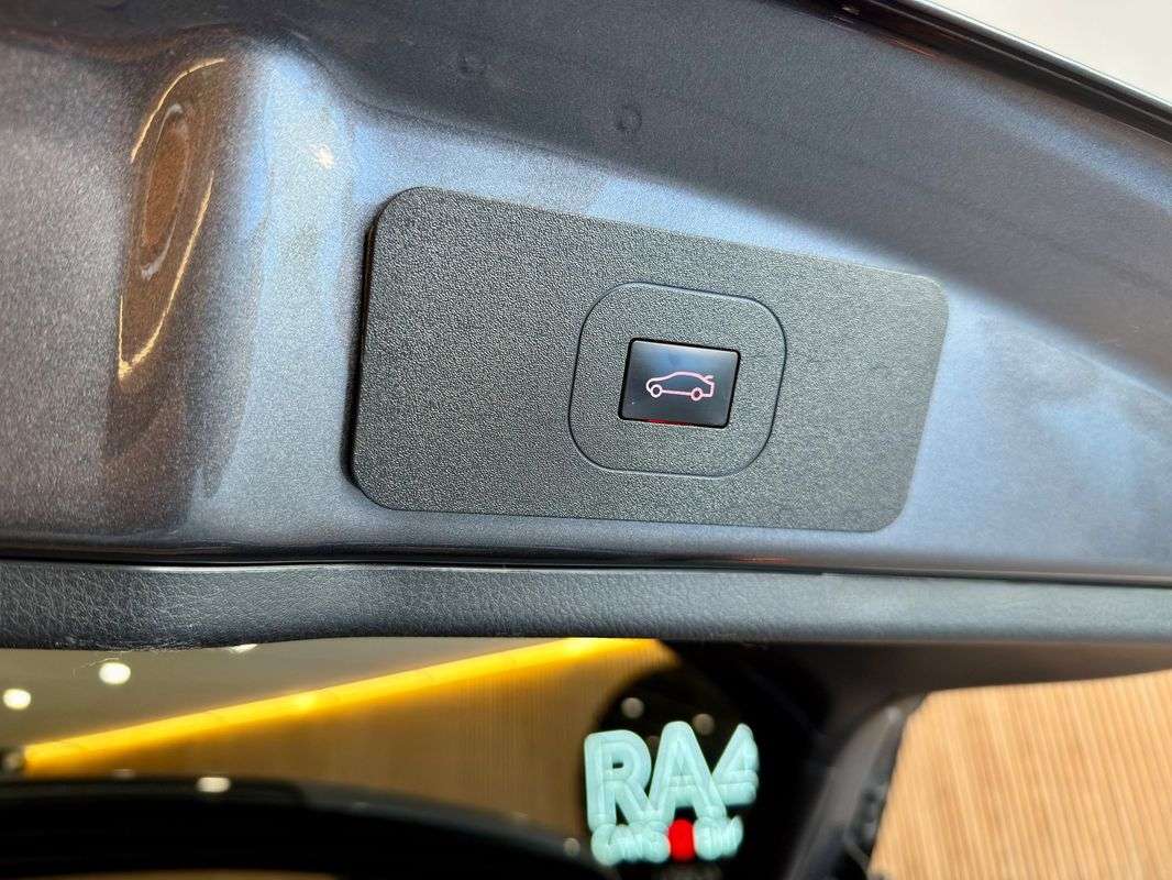 toyota-c-hr-2018-hibrido-a-gasolina-1798cc