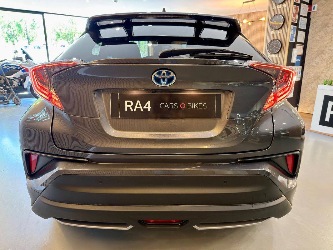 toyota-c-hr-2018-hibrido-a-gasolina-1798cc