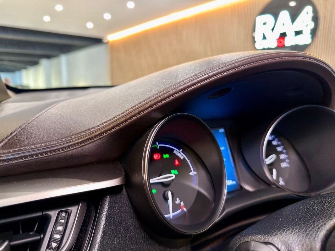toyota-c-hr-2018-hibrido-a-gasolina-1798cc