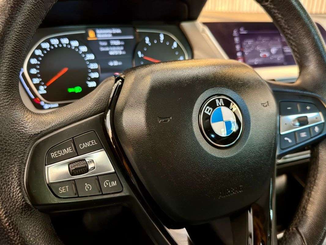 bmw-serie-1-2022-diesel-1496cc