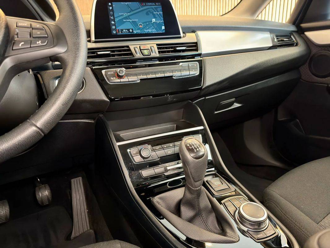 bmw-serie-2-2019-diesel-1496cc