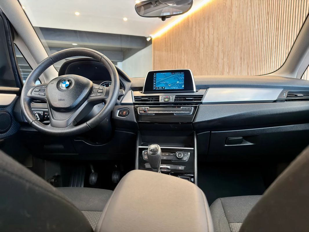 bmw-serie-2-2019-diesel-1496cc