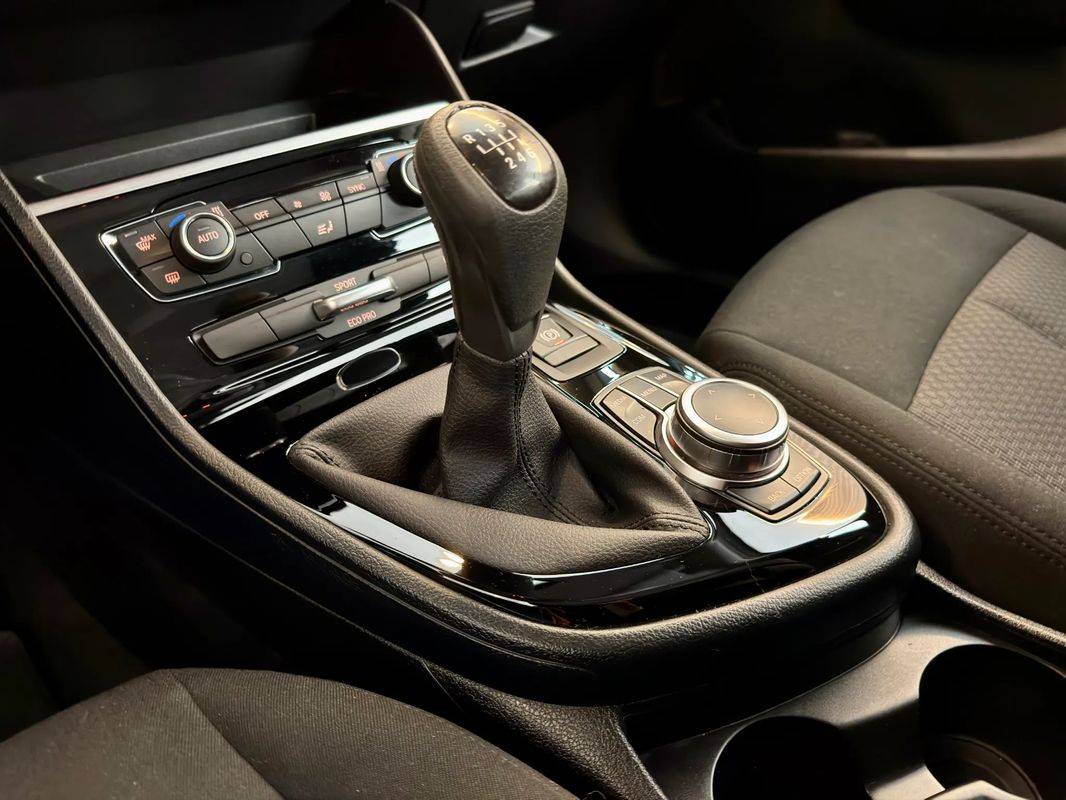 bmw-serie-2-2019-diesel-1496cc
