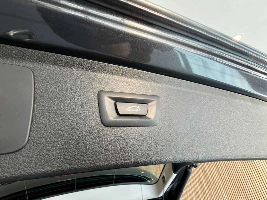 bmw-serie-2-2019-diesel-1496cc