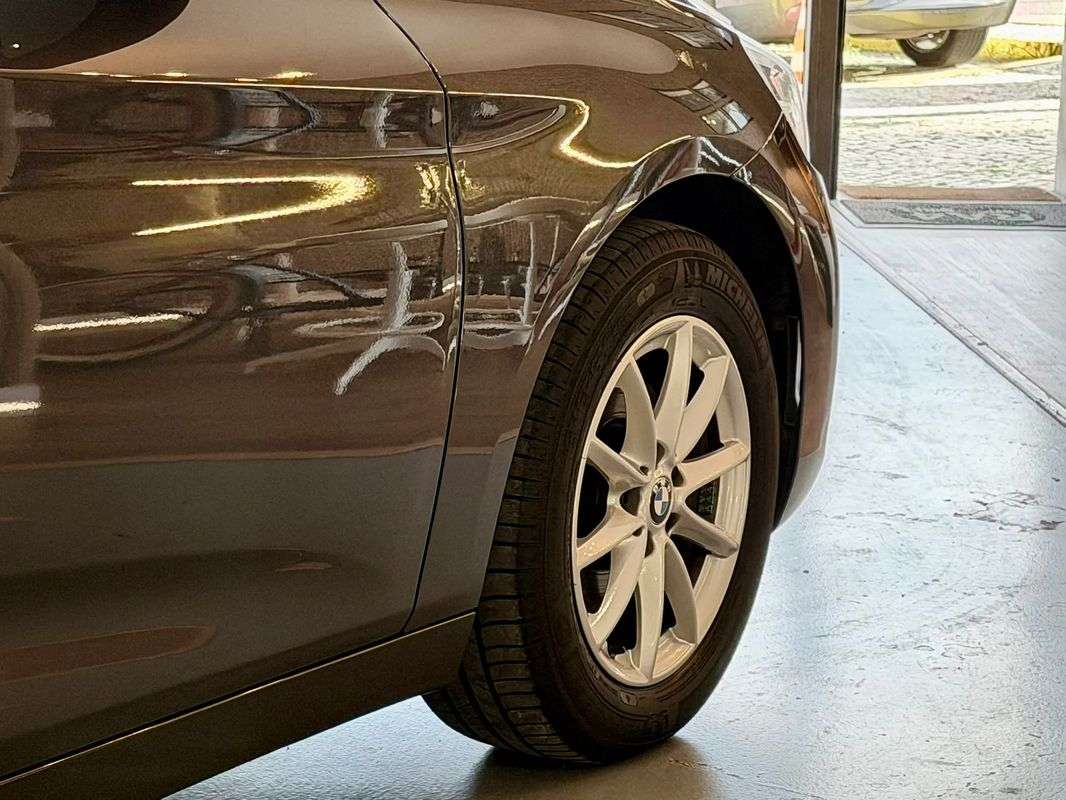bmw-serie-2-2019-diesel-1496cc