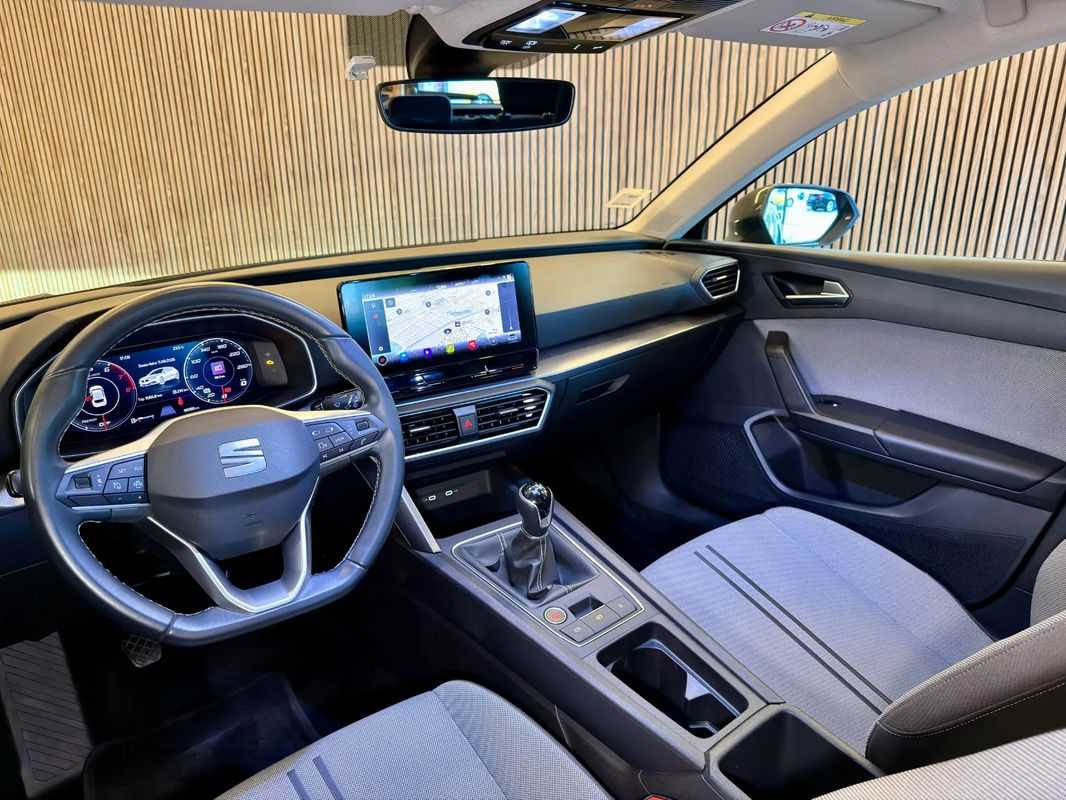 seat-leon-2023-gasolina-999cc