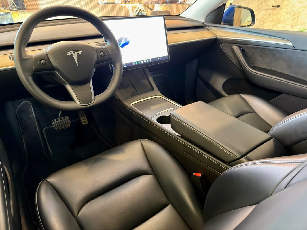 tesla-model-y-2022-eletrico-0cc