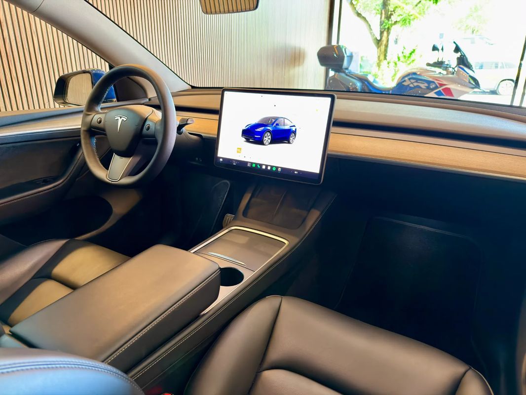 tesla-model-y-2022-eletrico-0cc