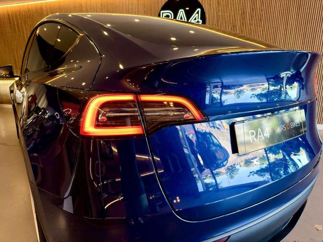 tesla-model-y-2022-eletrico-0cc