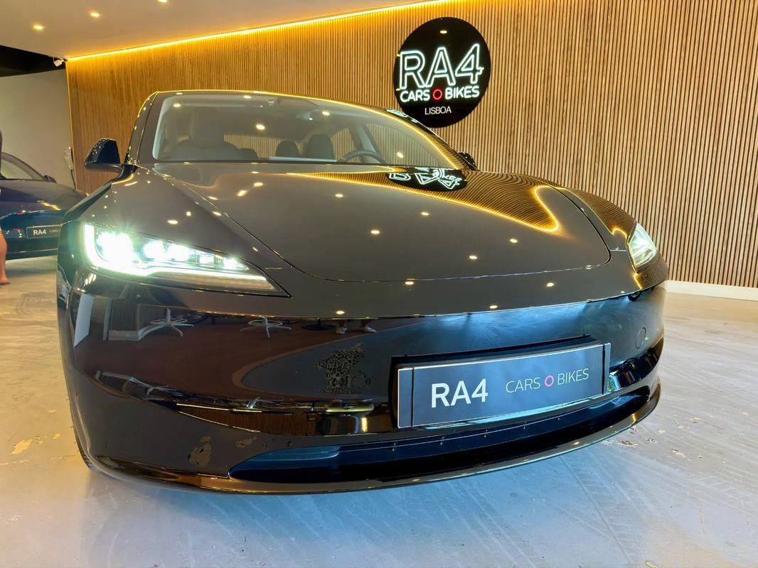tesla-model-3-2024-eletrico-0cc