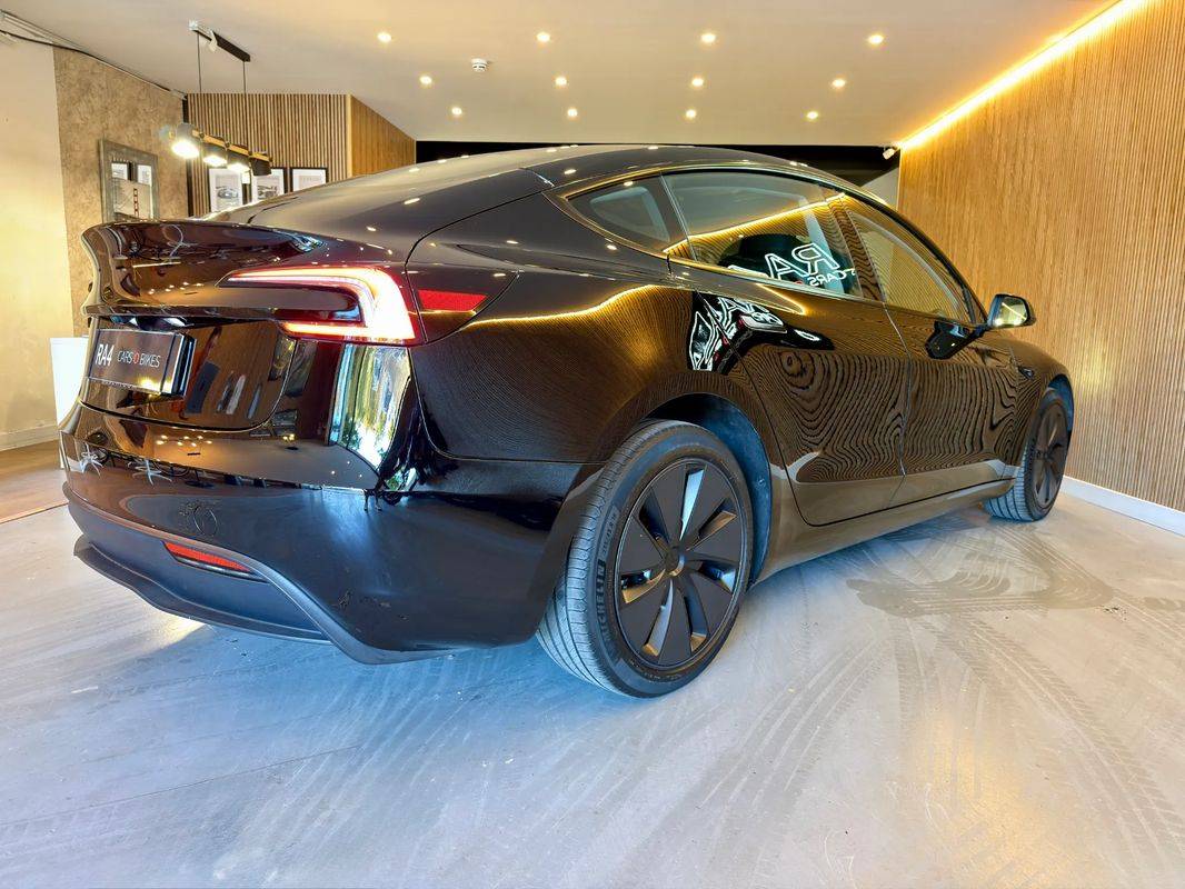 tesla-model-3-2024-eletrico-0cc