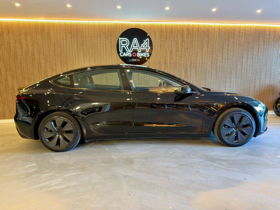 tesla-model-3-2024-eletrico-0cc