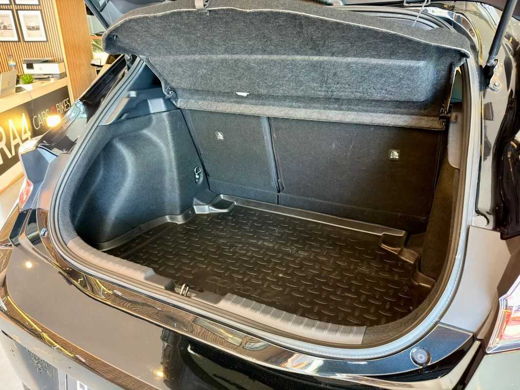 toyota-corolla-2022-hibrido-a-gasolina-1798cc