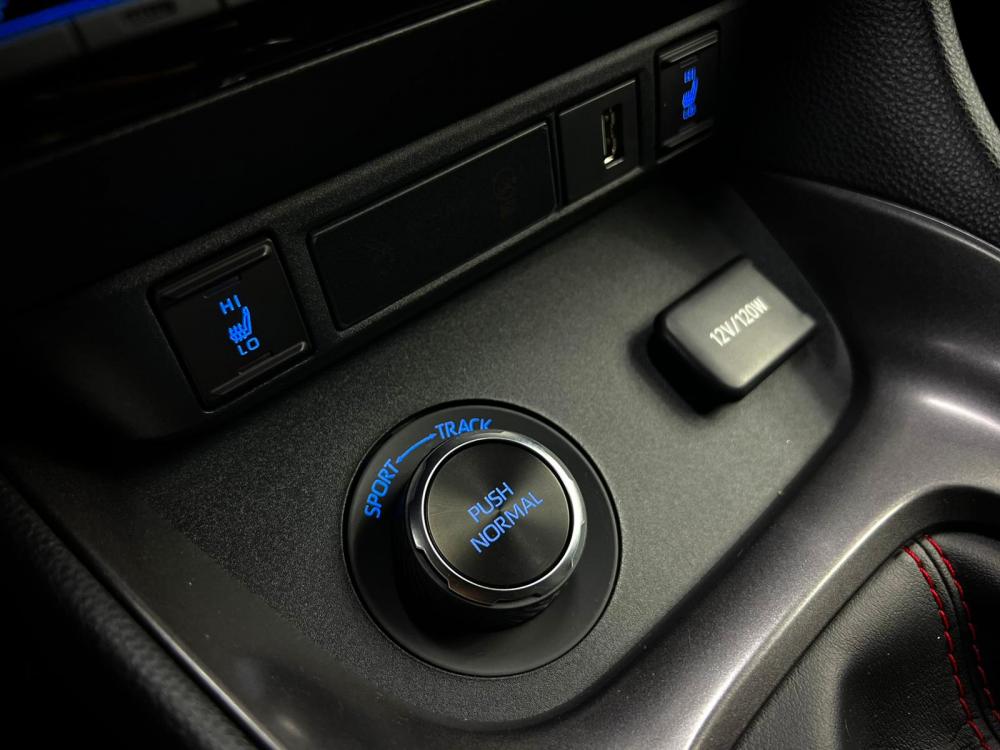 toyota-yaris-2022-gasolina-1618cc