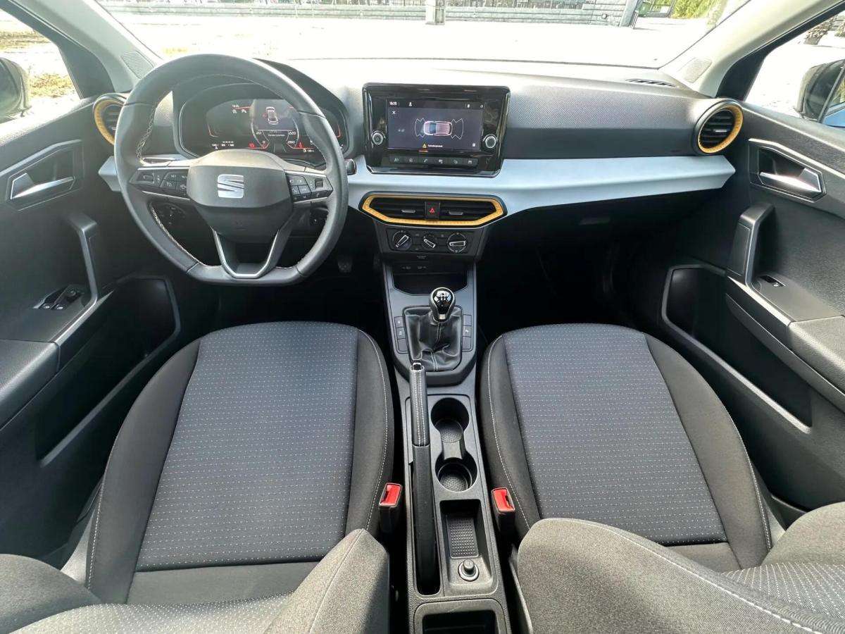 seat-ibiza-2023-gasolina-999cc