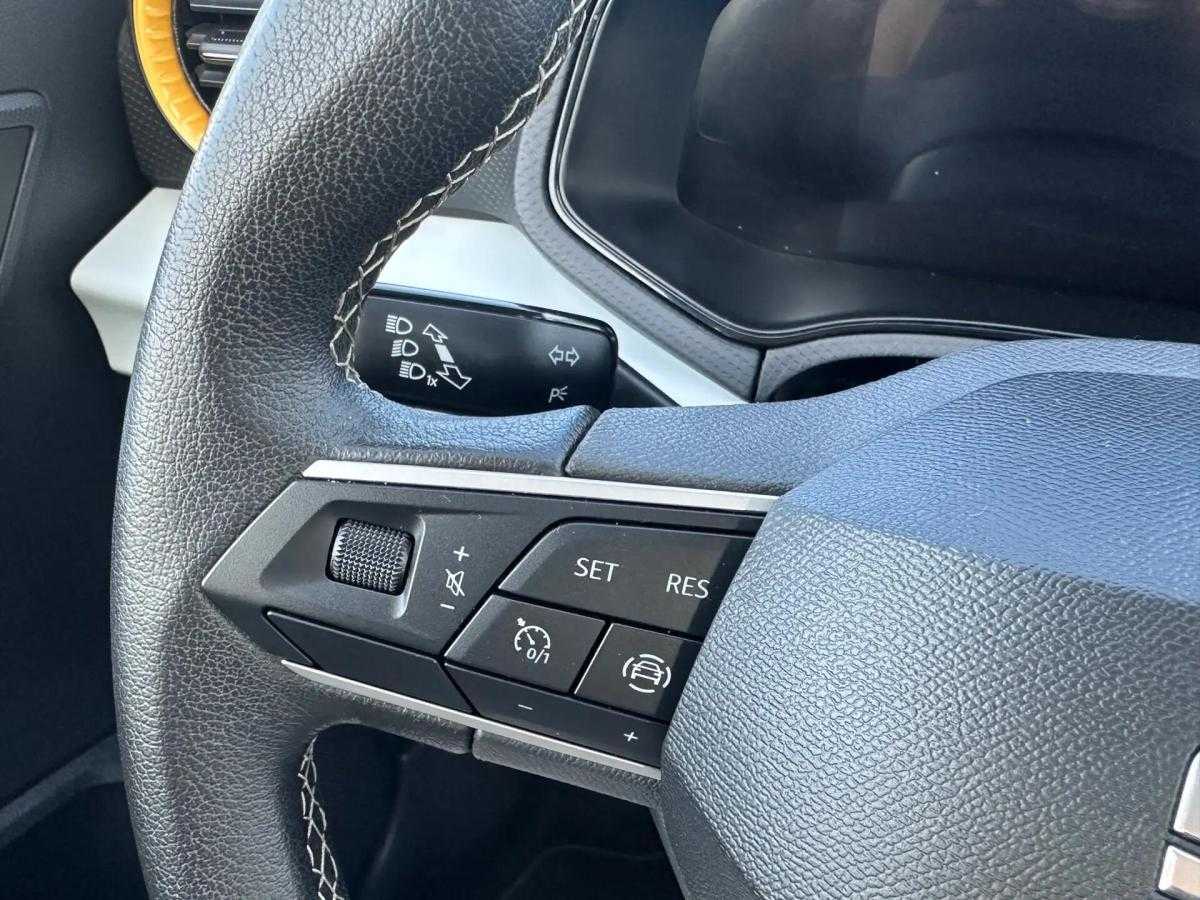 seat-ibiza-2023-gasolina-999cc