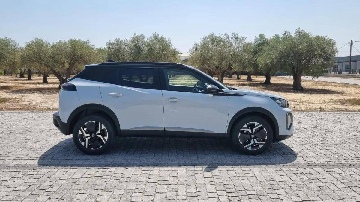 peugeot-2008-2024-gasolina-1199cc