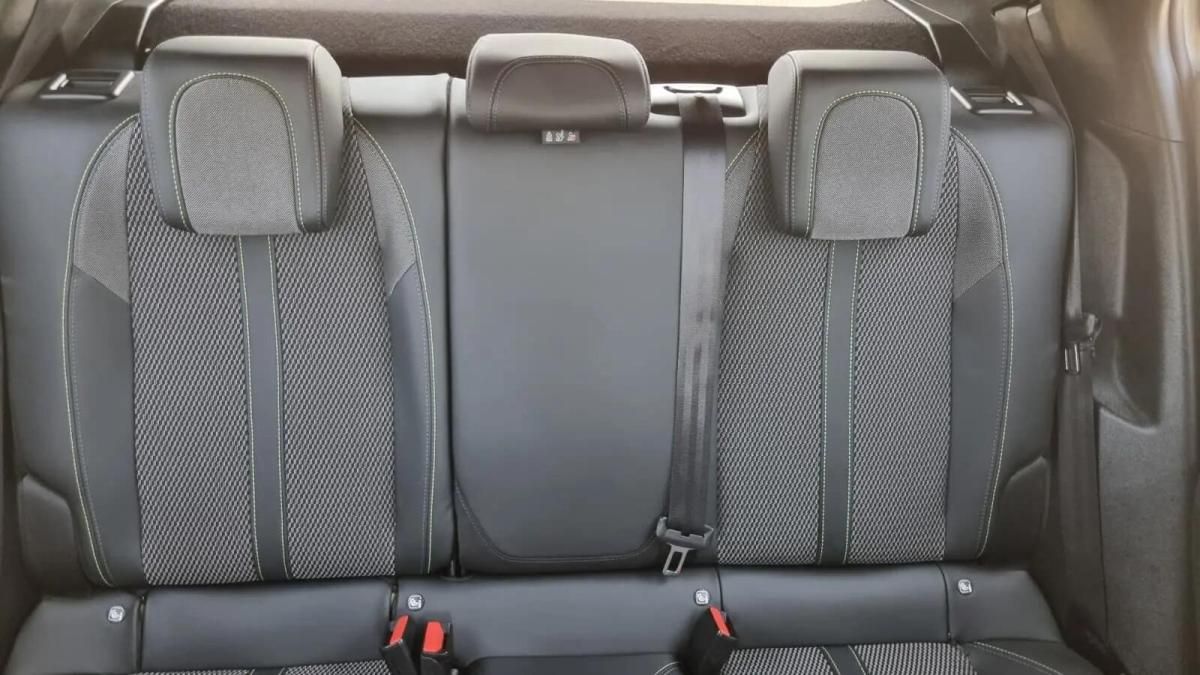peugeot-2008-2024-gasolina-1199cc
