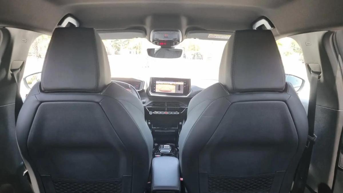 peugeot-2008-2024-gasolina-1199cc