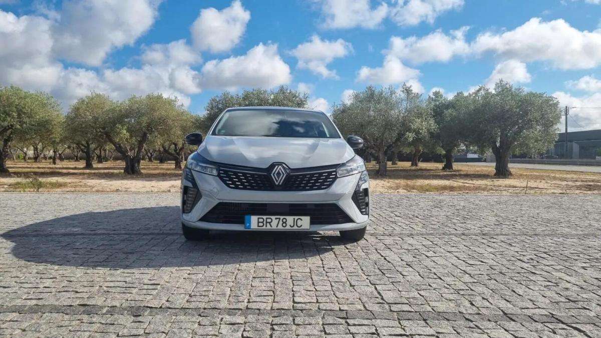 renault-clio-2025-gpl-999cc