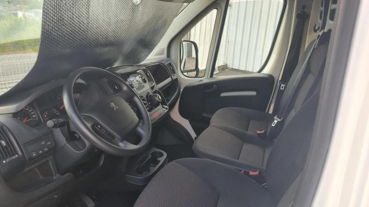 peugeot-boxer-2020-diesel-2179cc