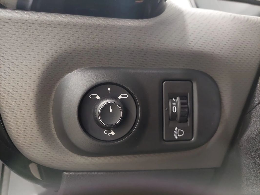 citroen-c4-cactus-2020-diesel-1499cc