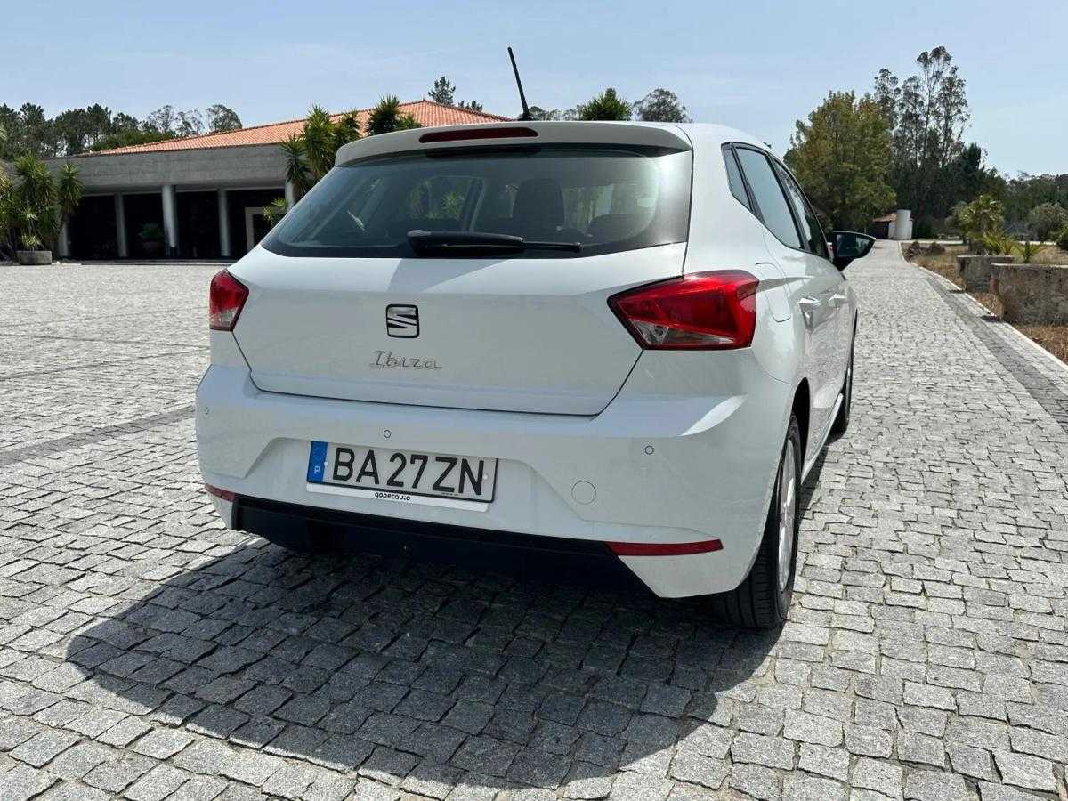 seat-ibiza-2023-gasolina-999cc