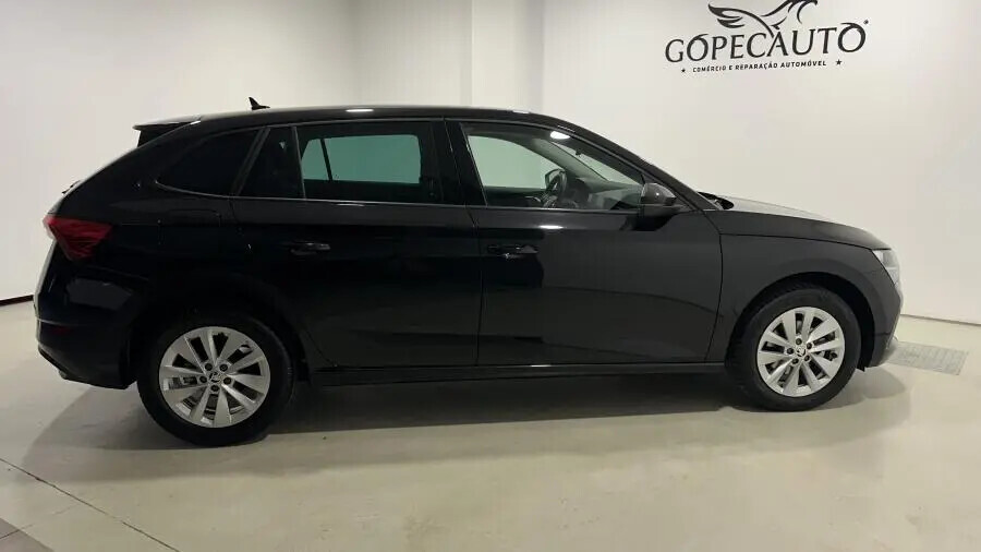skoda-scala-2023-gasolina-999cc