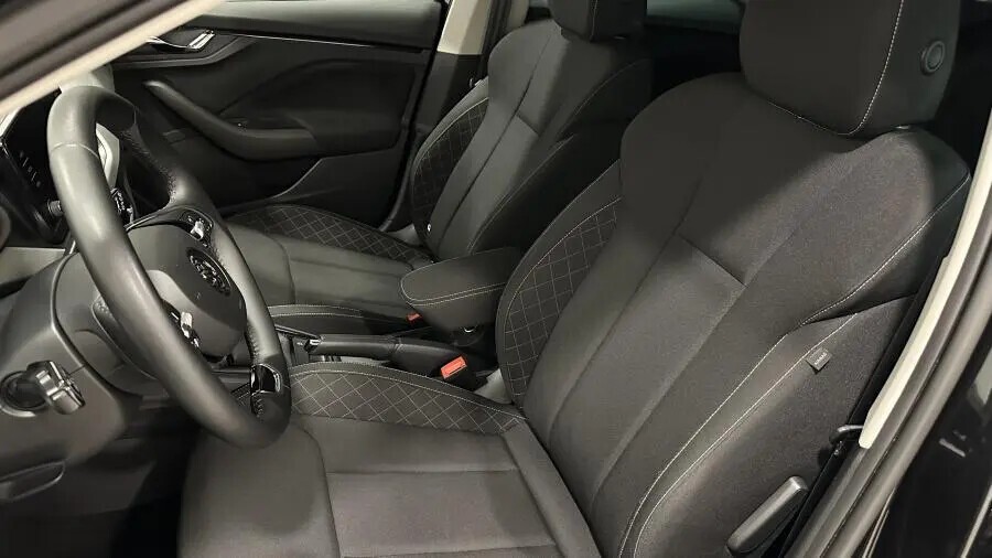 skoda-scala-2023-gasolina-999cc