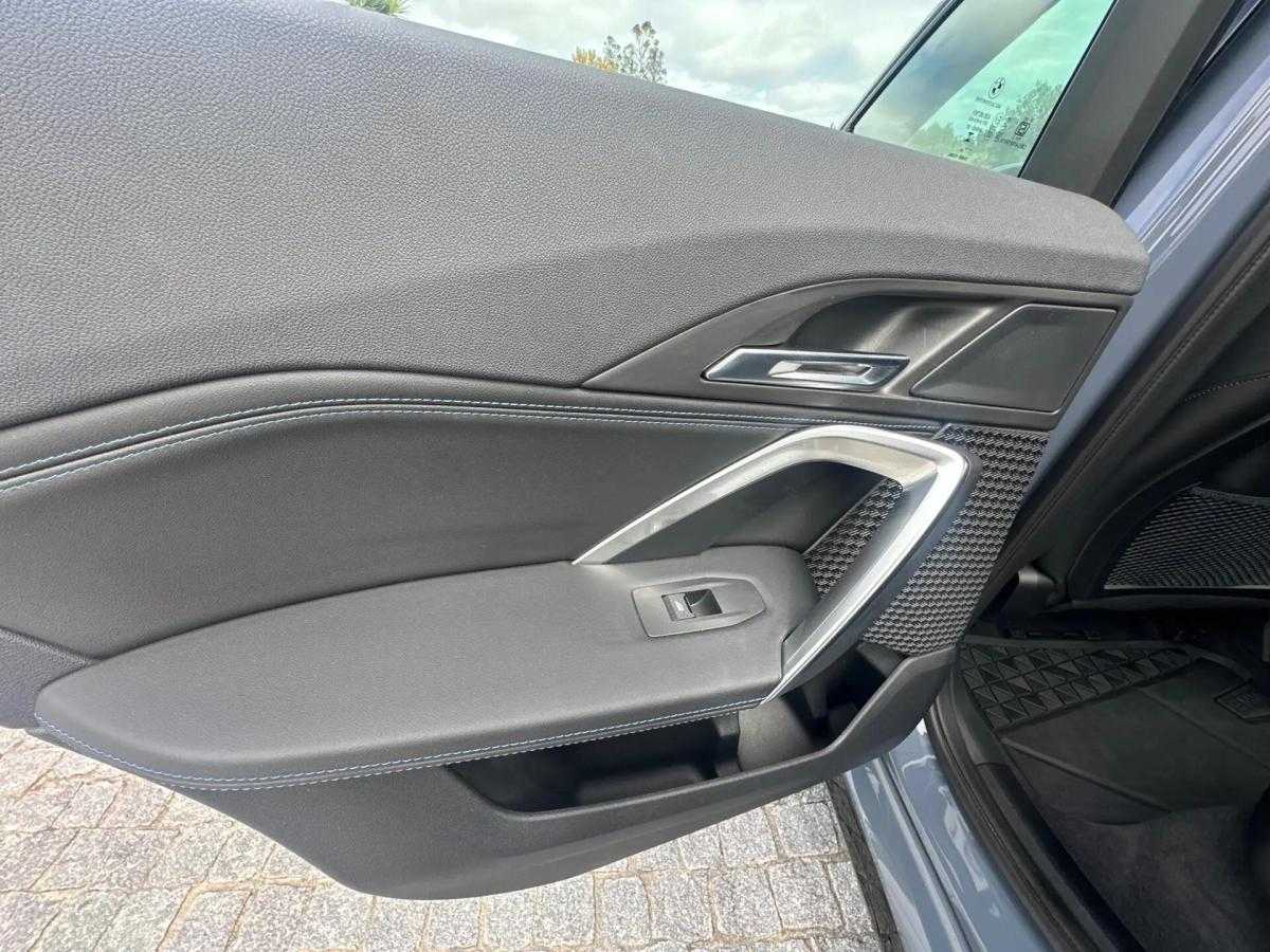 bmw-x1-xdrive25e-2024-hibrido-a-gasolina-1499cc