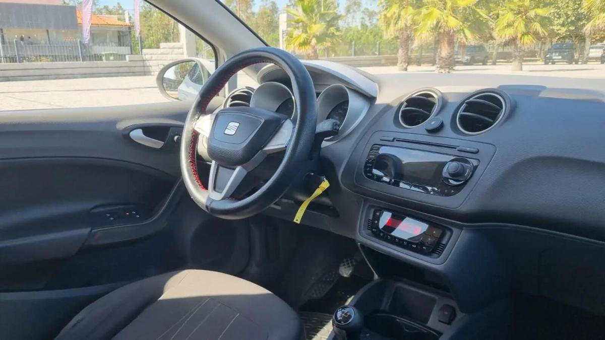 seat-ibiza-2011-diesel-1598cc