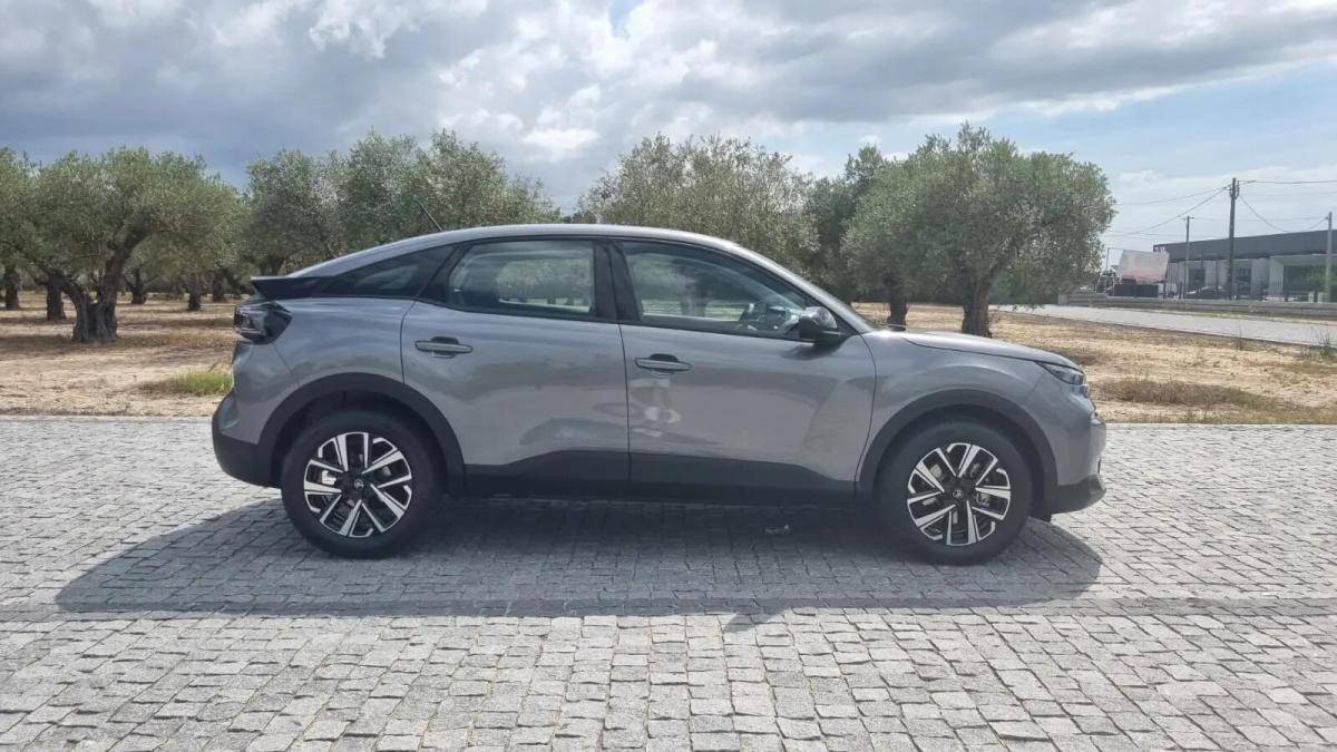 citroen-c4-2026-hibrido-a-gasolina-1199cc