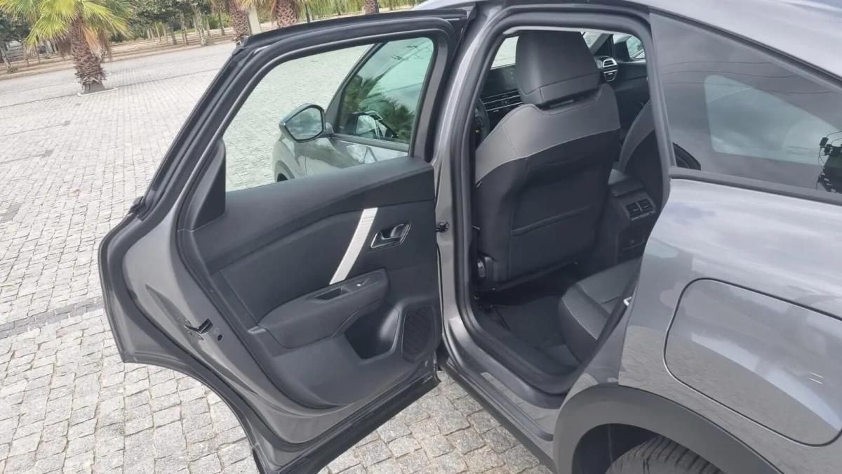 citroen-c4-2026-hibrido-a-gasolina-1199cc