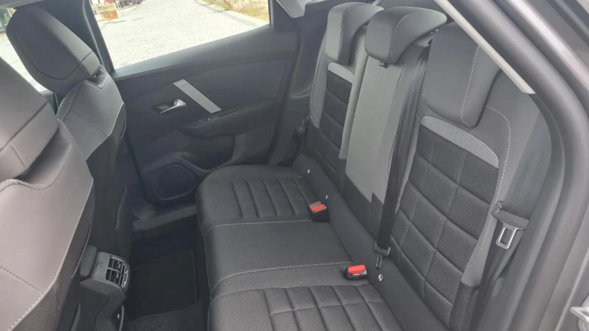 citroen-c4-2026-hibrido-a-gasolina-1199cc