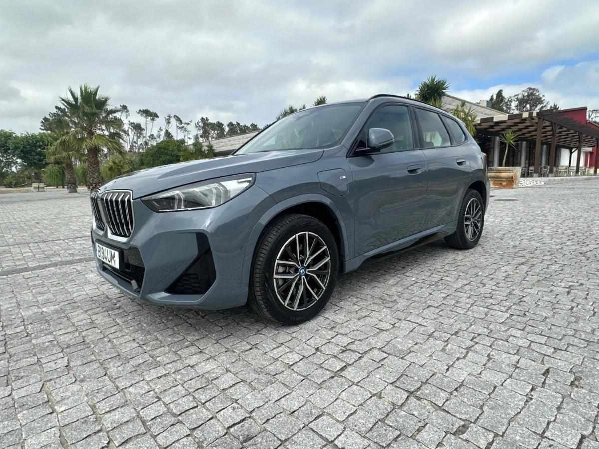 bmw-x1-xdrive25e-2024-hibrido-a-gasolina-1499cc