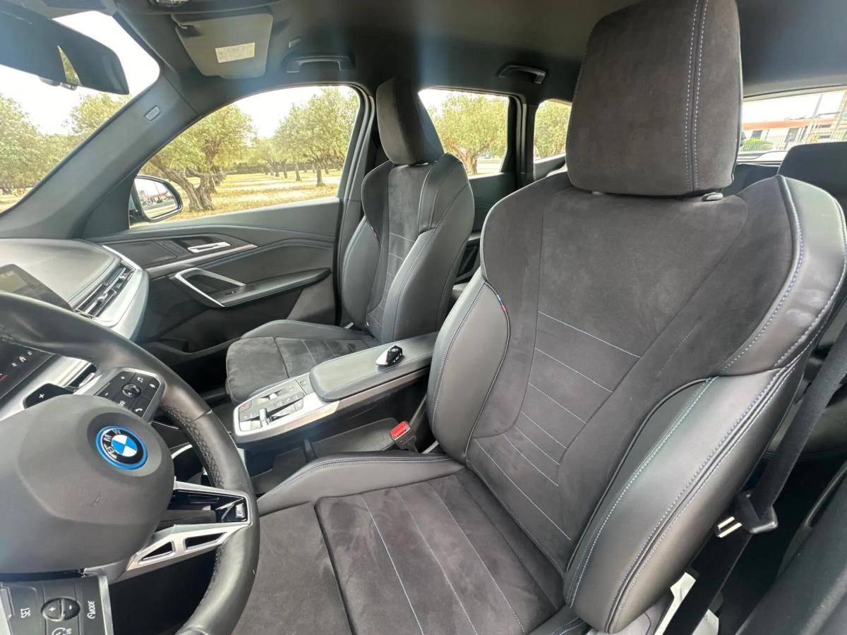 bmw-x1-xdrive25e-2024-hibrido-a-gasolina-1499cc