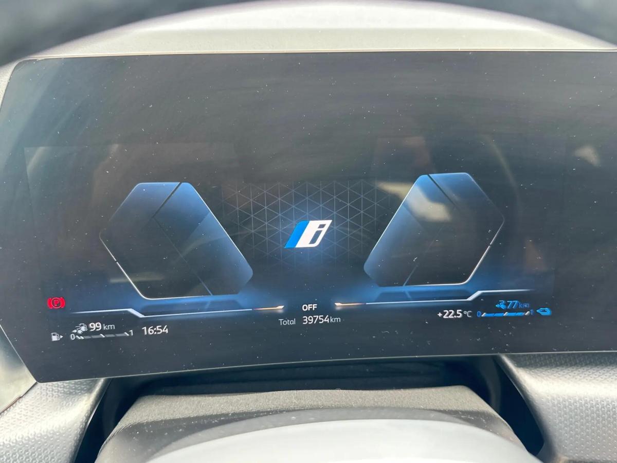 bmw-x1-xdrive25e-2024-hibrido-a-gasolina-1499cc