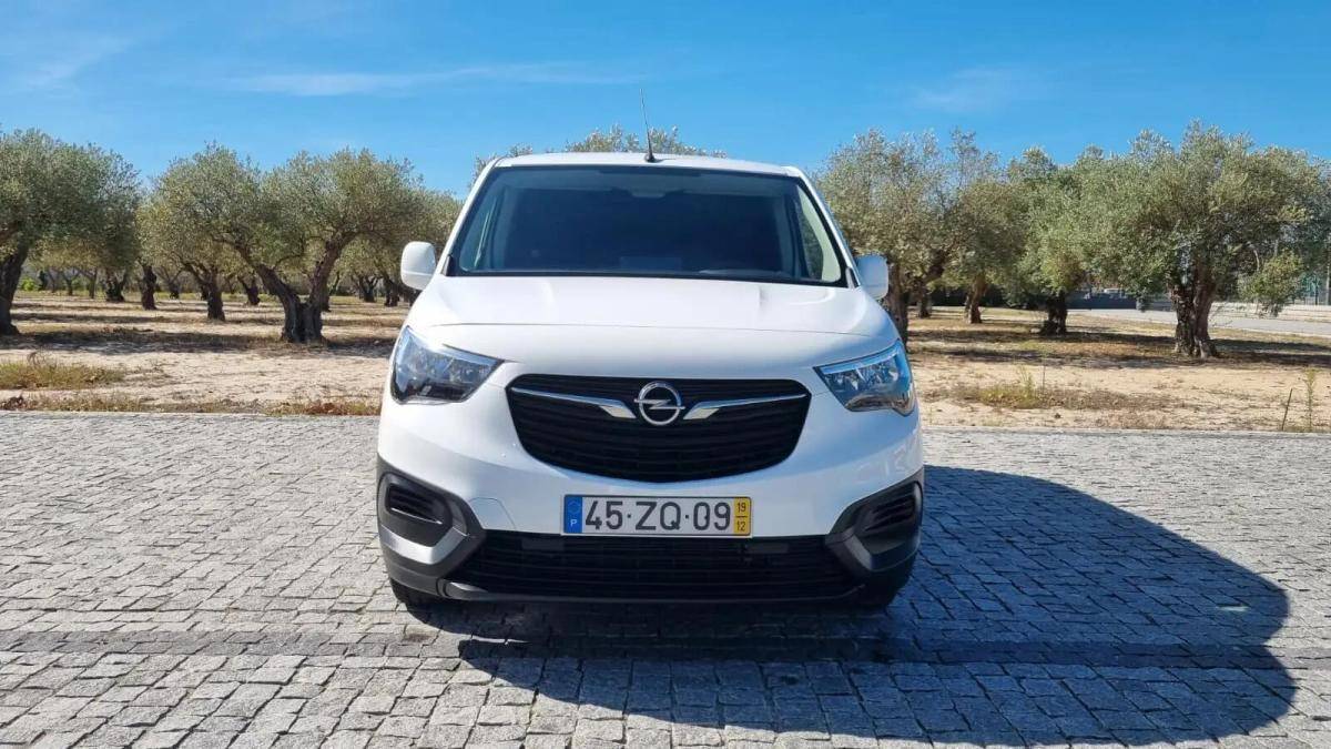 opel-combo-2019-diesel-1499cc