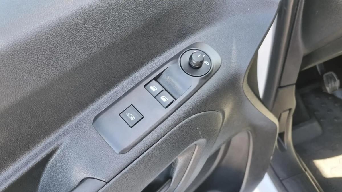 opel-combo-2019-diesel-1499cc