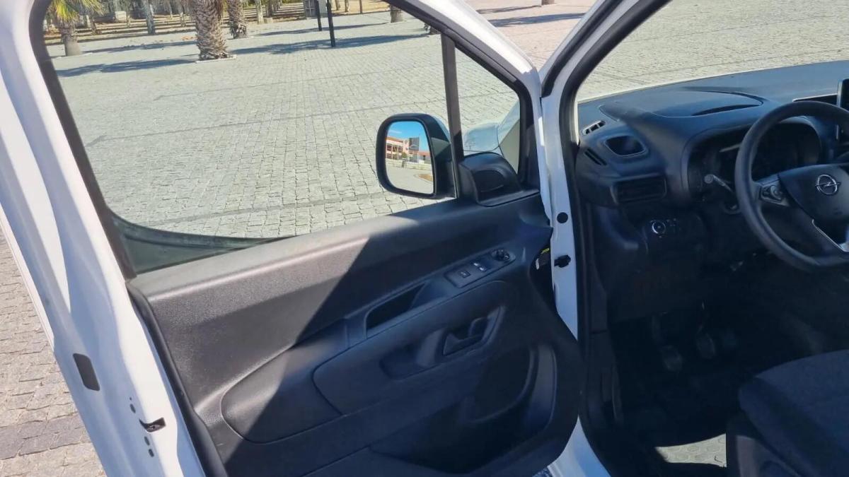 opel-combo-2019-diesel-1499cc