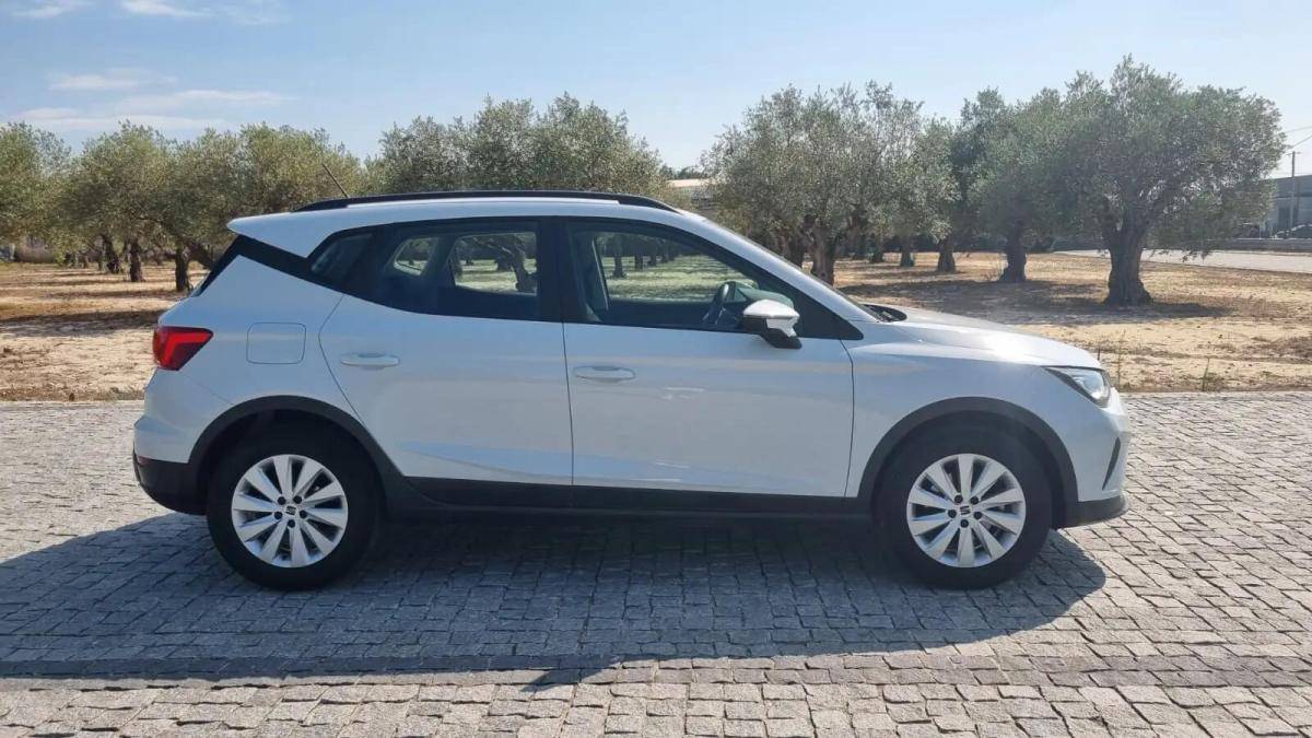 seat-arona-2024-gasolina-999cc