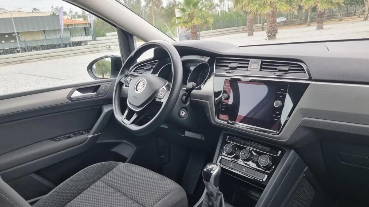 volkswagen-touran-2020-gasolina-1498cc