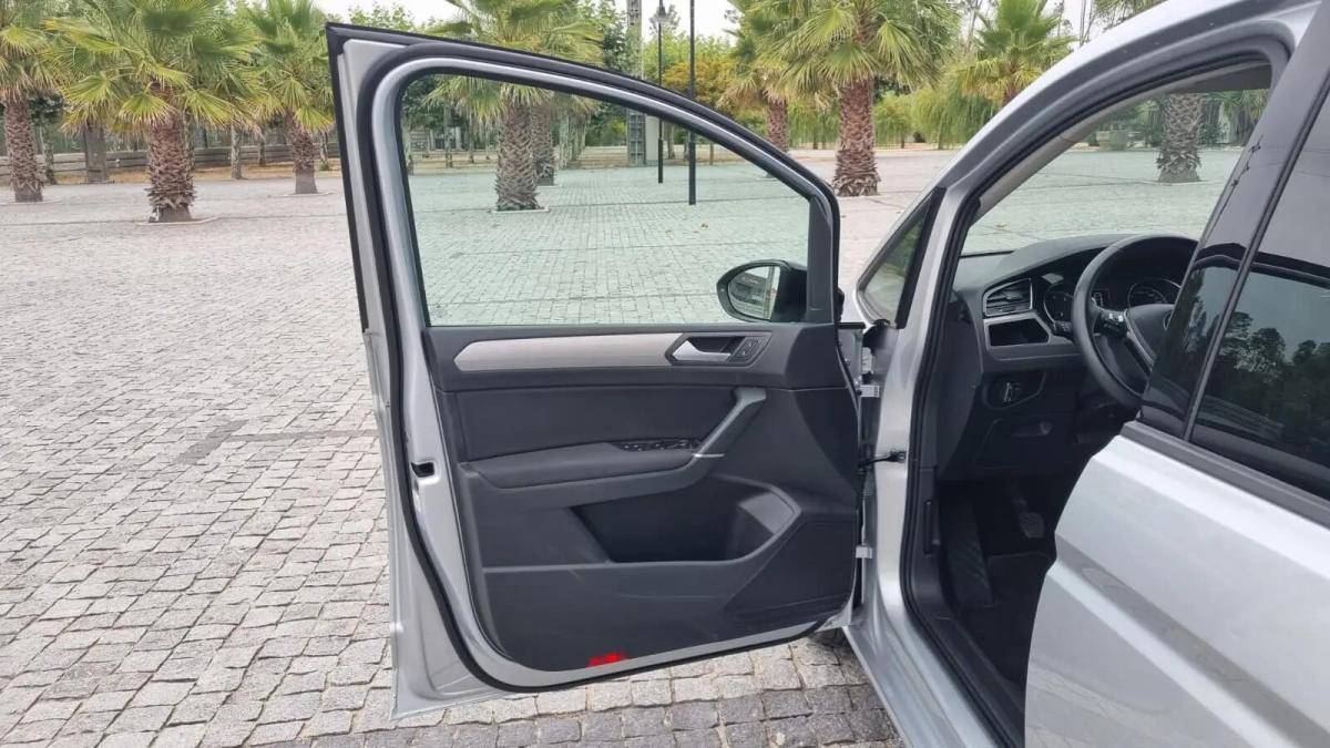 volkswagen-touran-2020-gasolina-1498cc